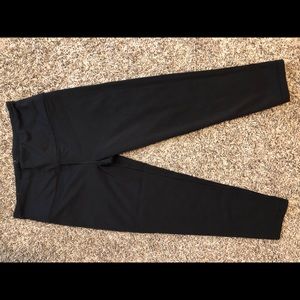 Victoria’s Secret VSX Sport Crop Leggings